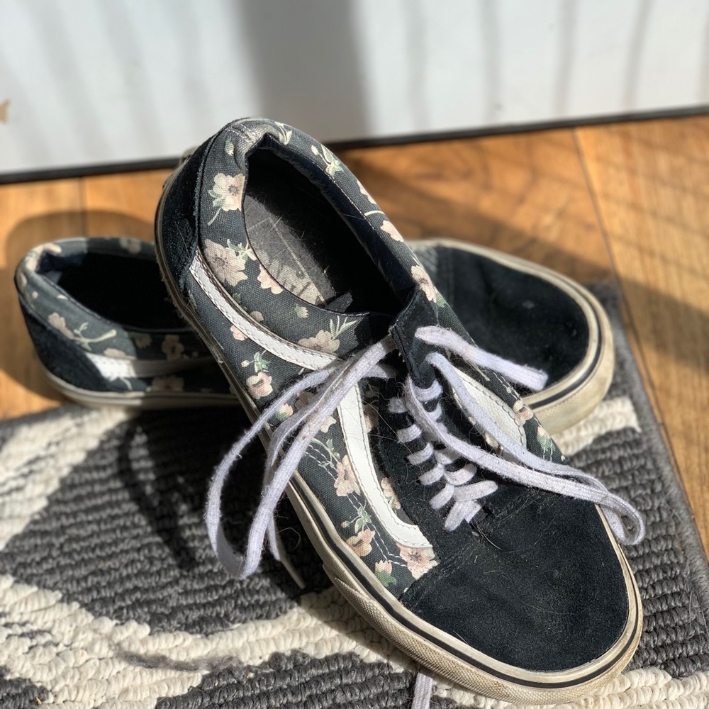 Black Floral Old Skool Vans